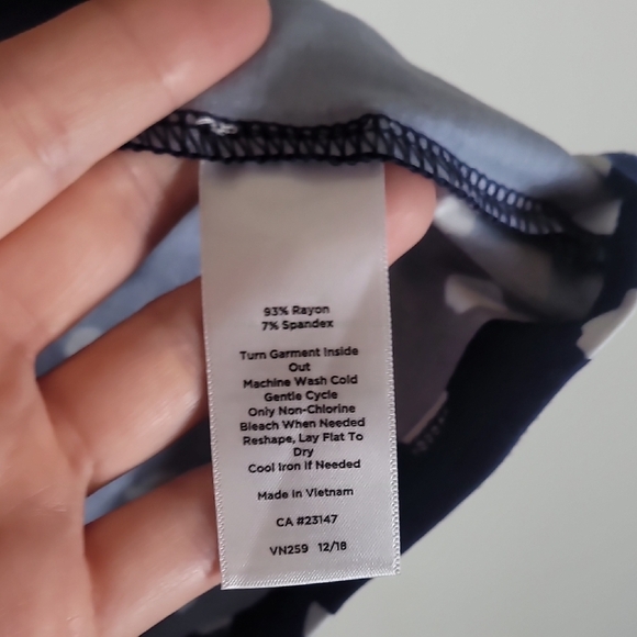 NWT Talbots Polka Dot Short Sleeve Shirt Size 3X Navy White Rayon Casual Boxy - Picture 7 of 12